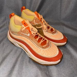 Nike Cosmic Unity 3 basketball shoes